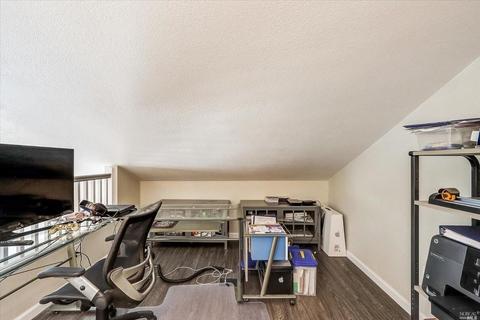 2744 Cascade Cir, Fairfield, CA 94533 photo 32