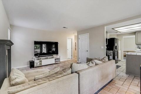 2744 Cascade Cir, Fairfield, CA 94533 photo 10