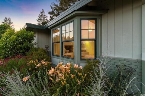 524 Este Madera Dr, Sonoma, CA 95476 photo 12