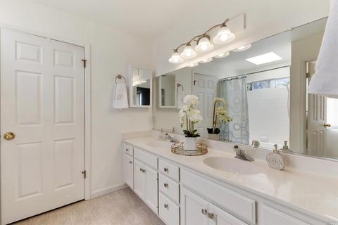 565 Monaco Cir, Cloverdale, CA 95425 photo 24