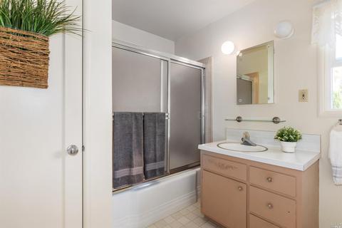 1235 Tuolumne St, Vallejo, CA 94590 photo 15