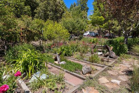 1853 Tulip Pl, Willits, CA 95490 photo 3