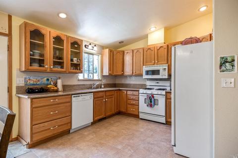 1853 Tulip Pl, Willits, CA 95490 photo 10