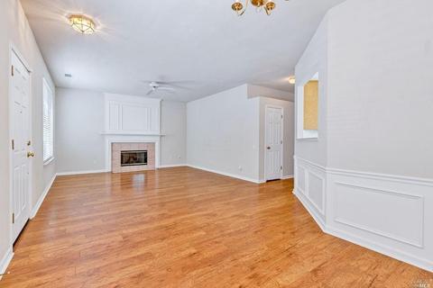 5220 Academy Dr, Fairfield, CA 94534 photo 4