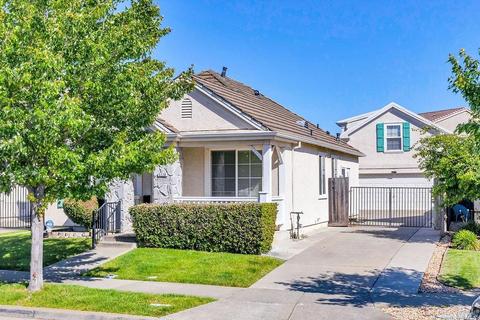 5220 Academy Dr, Fairfield, CA 94534 photo 2