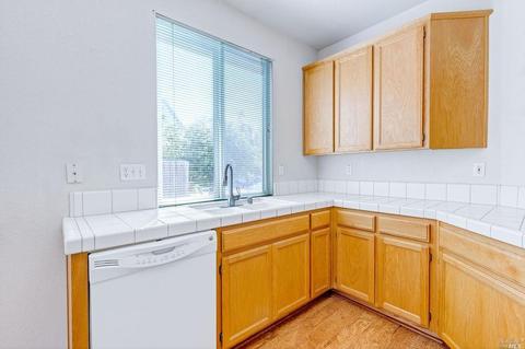 5220 Academy Dr, Fairfield, CA 94534 photo 15