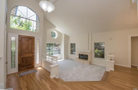 363 Blazing Star Ct, Windsor, CA 95492 photo 4