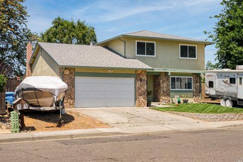 700 E Creekside Cir, Dixon, CA 95620 photo 6