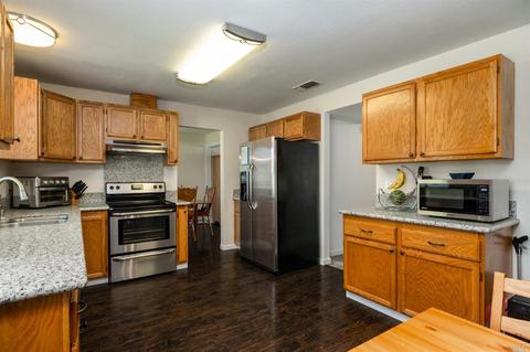 700 E Creekside Cir, Dixon, CA 95620 photo 14
