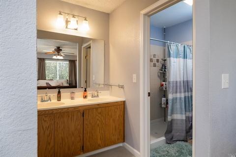 700 E Creekside Cir, Dixon, CA 95620 photo 25