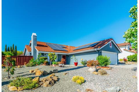 395 Hawkins St, Vallejo, CA 94591 photo 1