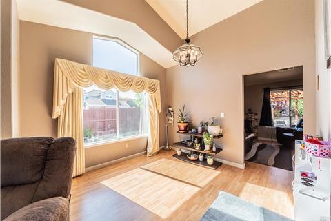 395 Hawkins St, Vallejo, CA 94591 photo 5