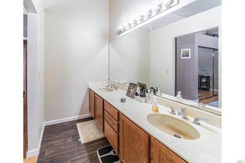 395 Hawkins St, Vallejo, CA 94591 photo 20