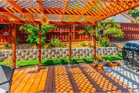 395 Hawkins St, Vallejo, CA 94591 photo 30