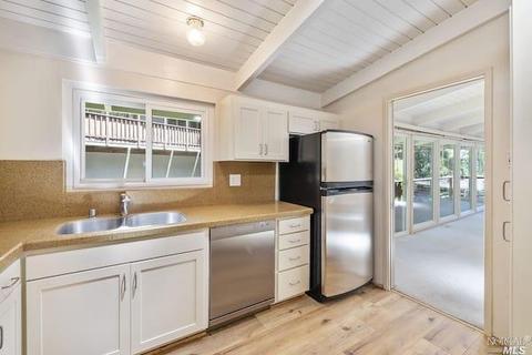 156 Glen Dr, Sausalito, CA 94965 photo 2