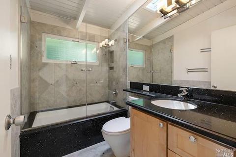 156 Glen Dr, Sausalito, CA 94965 photo 3