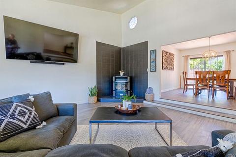 8614 Gravenstein Way, Cotati, CA 94931 photo 10