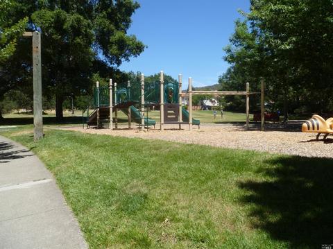 157 Cordoba Way, Windsor, CA 95492 photo 11