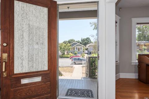 1022 Kentucky St, Vallejo, CA 94590 photo 5