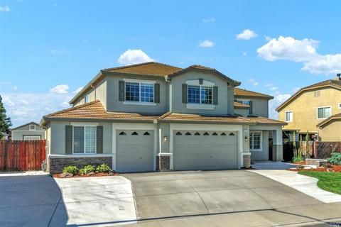 706 Ruby Dr, Vacaville, CA 95687 photo 2