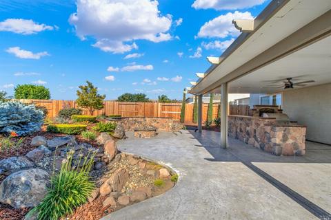 706 Ruby Dr, Vacaville, CA 95687 photo 78