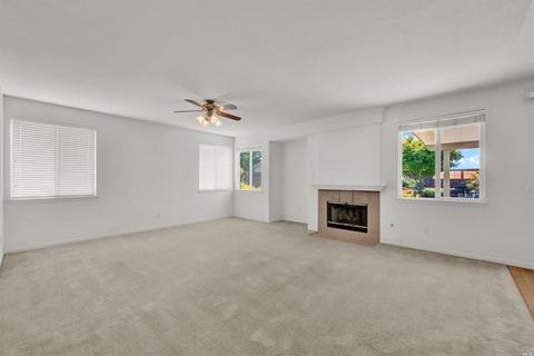 706 Ruby Dr, Vacaville, CA 95687 photo 24