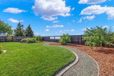706 Ruby Dr, Vacaville, CA 95687 photo 71