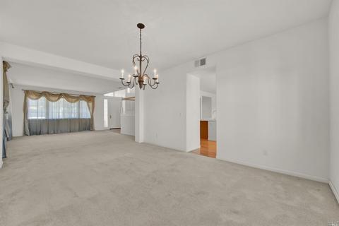 706 Ruby Dr, Vacaville, CA 95687 photo 14