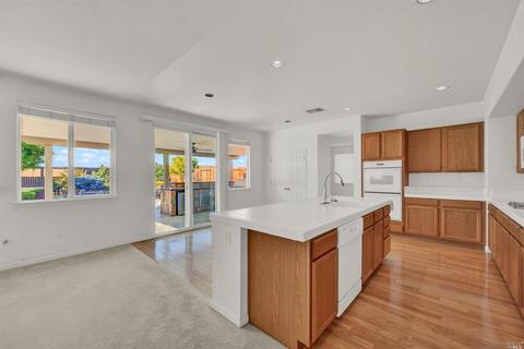 706 Ruby Dr, Vacaville, CA 95687 photo 20