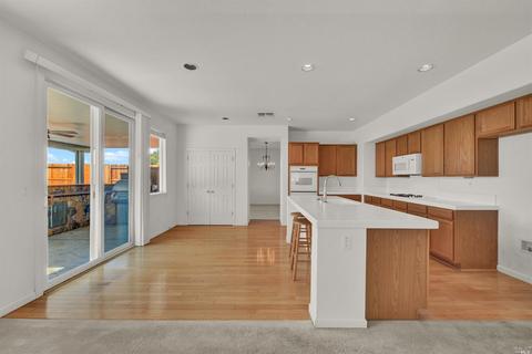706 Ruby Dr, Vacaville, CA 95687 photo 19