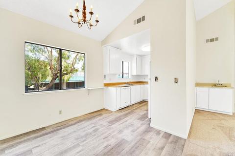 3712 Willow Pass Rd #32, Concord, CA 94519 photo 2
