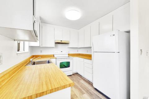 3712 Willow Pass Rd #32, Concord, CA 94519 photo 3