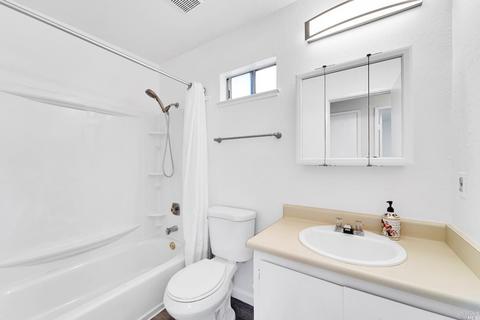 3712 Willow Pass Rd #32, Concord, CA 94519 photo 10