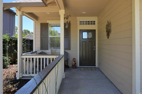 103 Honeysuckle Ct, Cloverdale, CA 95425 photo 9