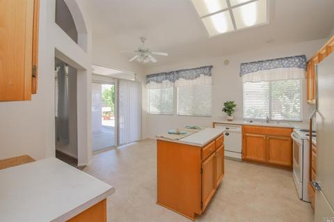 160 Currant Ln, Vacaville, CA 95687 photo 19
