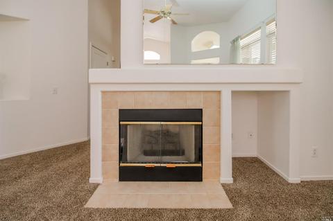 160 Currant Ln, Vacaville, CA 95687 photo 8