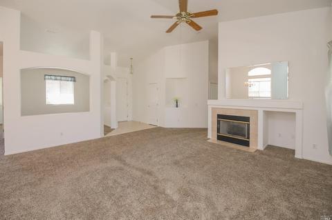 160 Currant Ln, Vacaville, CA 95687 photo 7