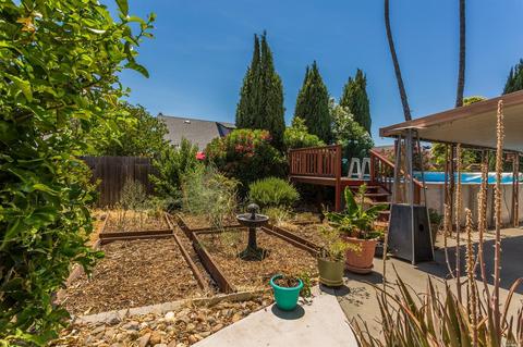 142 Stanton Ave, Vacaville, CA 95687 photo 38