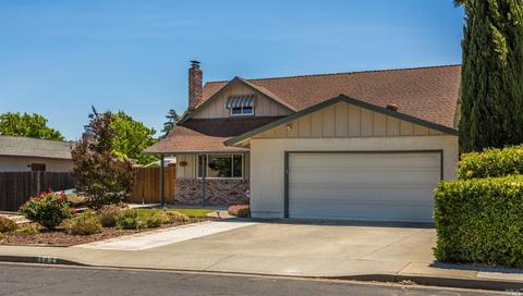 142 Stanton Ave, Vacaville, CA 95687 photo 3