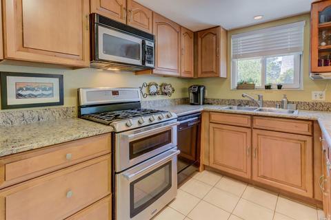 142 Stanton Ave, Vacaville, CA 95687 photo 9