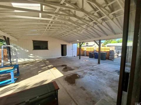 34 Holiday Ln, Concord, CA 94521 photo 11
