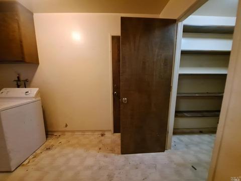 34 Holiday Ln, Concord, CA 94521 photo 5