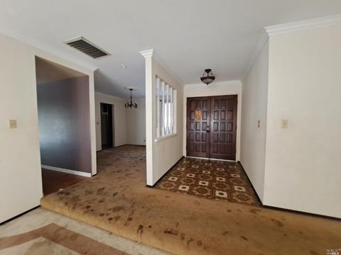 34 Holiday Ln, Concord, CA 94521 photo 3