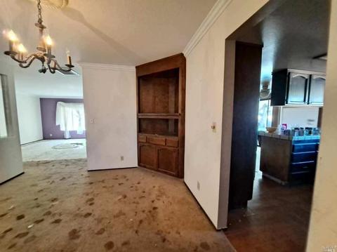 34 Holiday Ln, Concord, CA 94521 photo 6