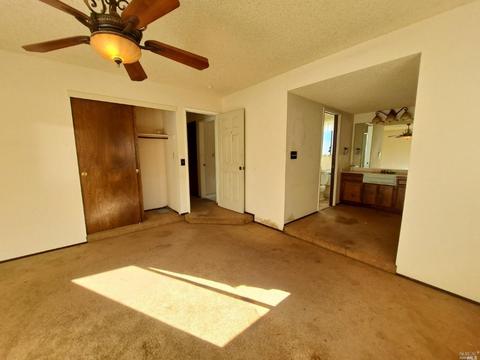 34 Holiday Ln, Concord, CA 94521 photo 7