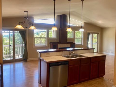 2414 Bear Pl, Willits, CA 95490 photo 5