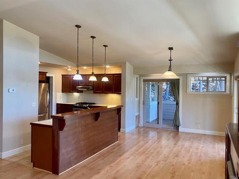 2414 Bear Pl, Willits, CA 95490 photo 2