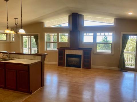 2414 Bear Pl, Willits, CA 95490 photo 4