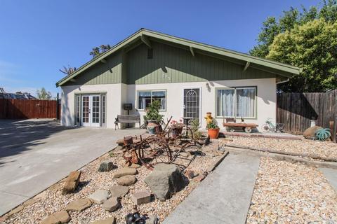 225 Circle Dr, Vacaville, CA 95688 photo 5