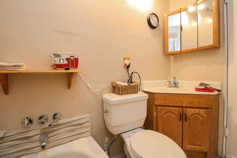 225 Circle Dr, Vacaville, CA 95688 photo 25